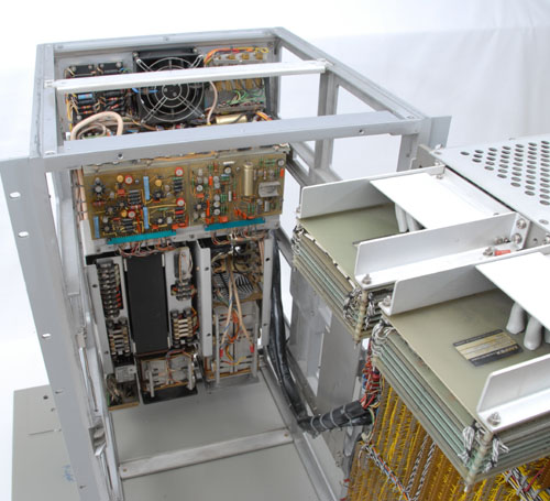 <i> <strong>PICT7 -</strong> Overall view of the 1600 Watts regulated power supply</i>